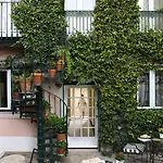 Otel As Janelas Verdes - Heritage Collection - Riverside 4*