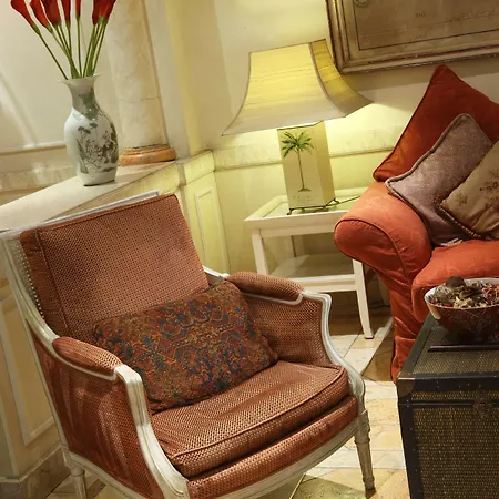 Otel As Janelas Verdes - Heritage Collection - Riverside 4*