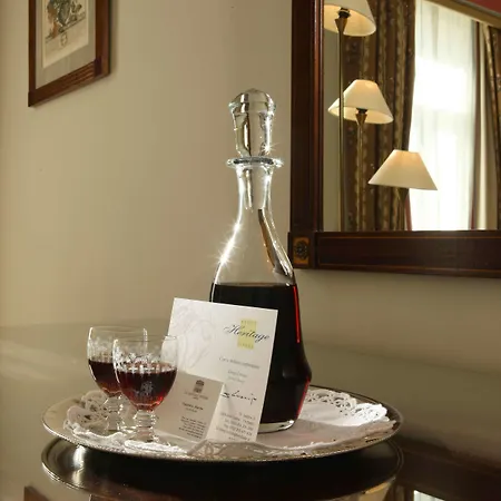 As Janelas Verdes - Heritage Collection - Riverside Otel 4*