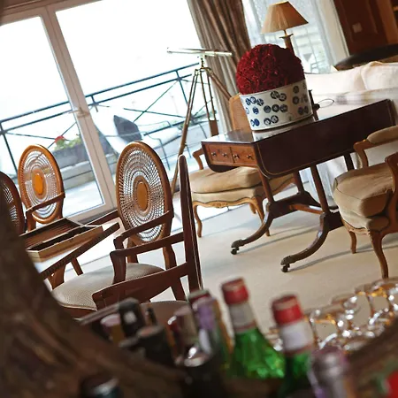 Heritage As Janelas Verdes Inn - Riverside Lisbon