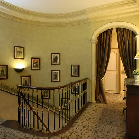 As Janelas Verdes - Heritage Collection - Riverside Otel