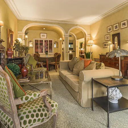 Heritage As Janelas Verdes Inn - Riverside 4* Lisbon