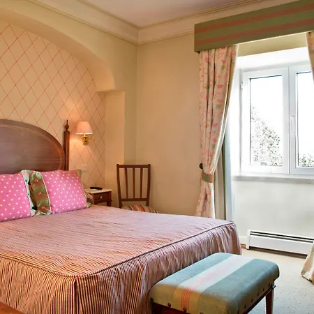 Hotel Heritage As Janelas Verdes Inn - Riverside 4*