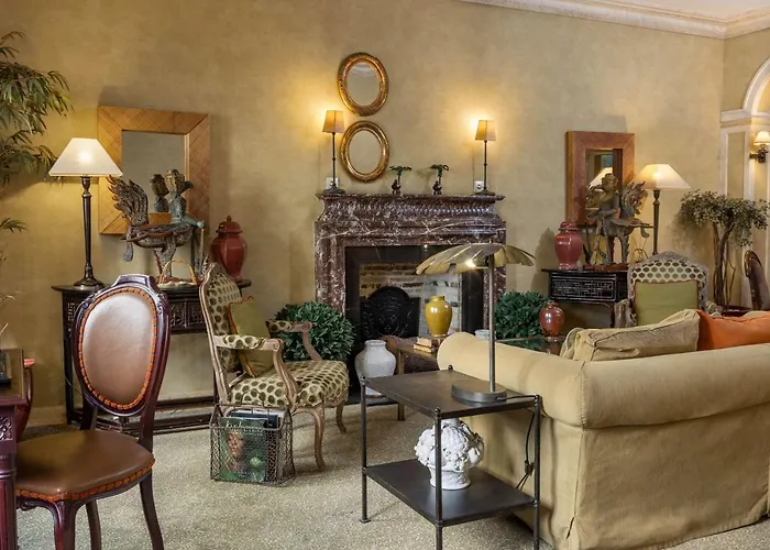 As Janelas Verdes - Heritage Collection - Riverside Hotel 4*